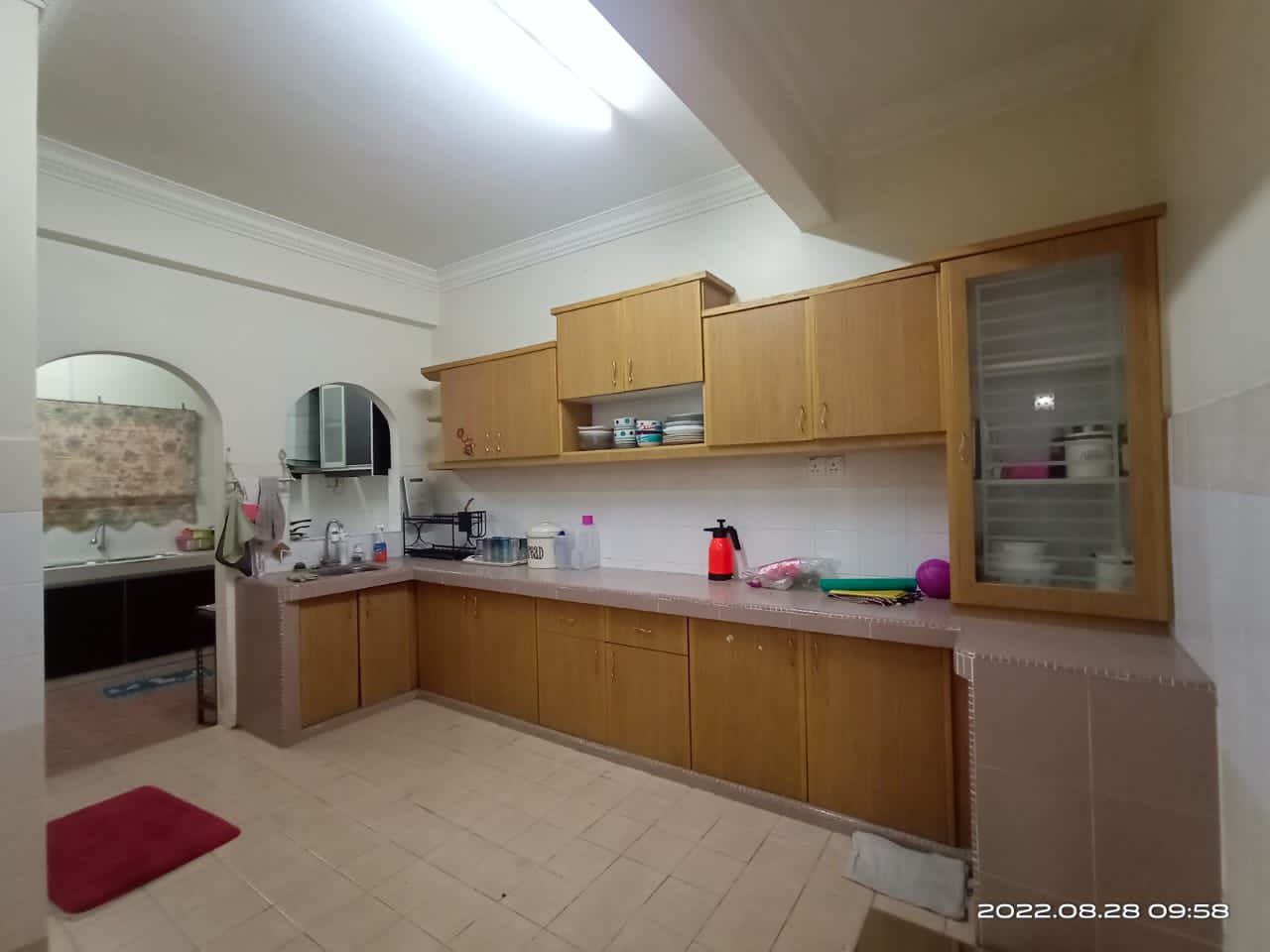 RENOVATED DOUBLE STOREY TAMAN PUTRA BUDIMAN - photo 6