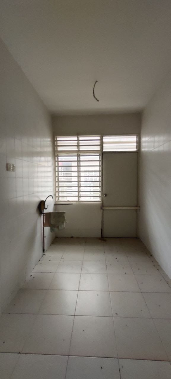CORNER LOT SINGLE STOREY BANDAR SAUJANA PUTRA - photo 6