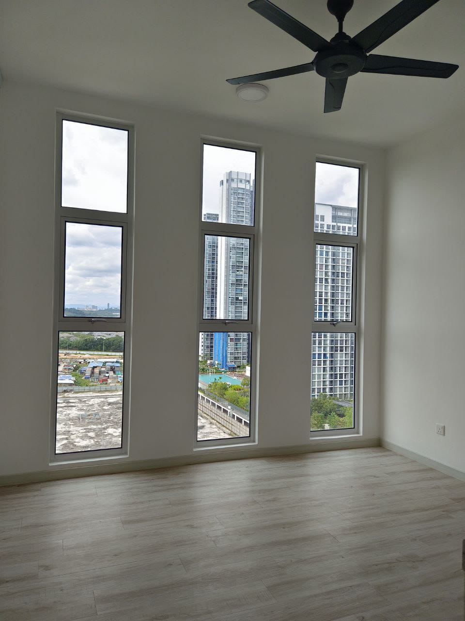 LAKEFRONT HOMES CYBERJAYA - photo 5