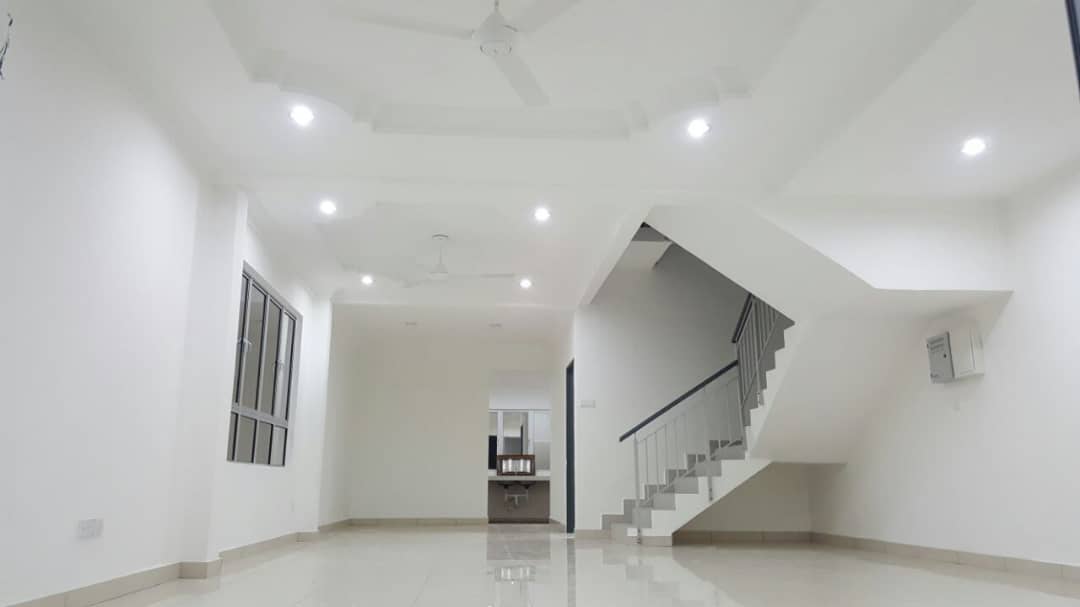 DOUBLE STOREY TAMAN JENDERAM PERMAI BANGI DENGKIL - photo 2