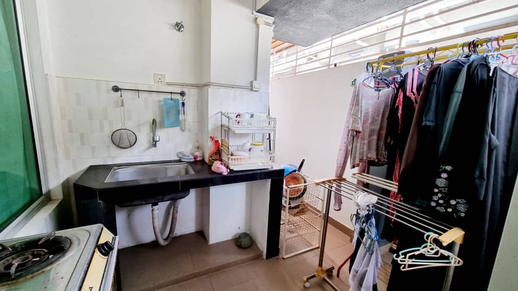DOUBLE STOREY TERRACE HOUSE LAMAN ORKID NILAI - photo 6