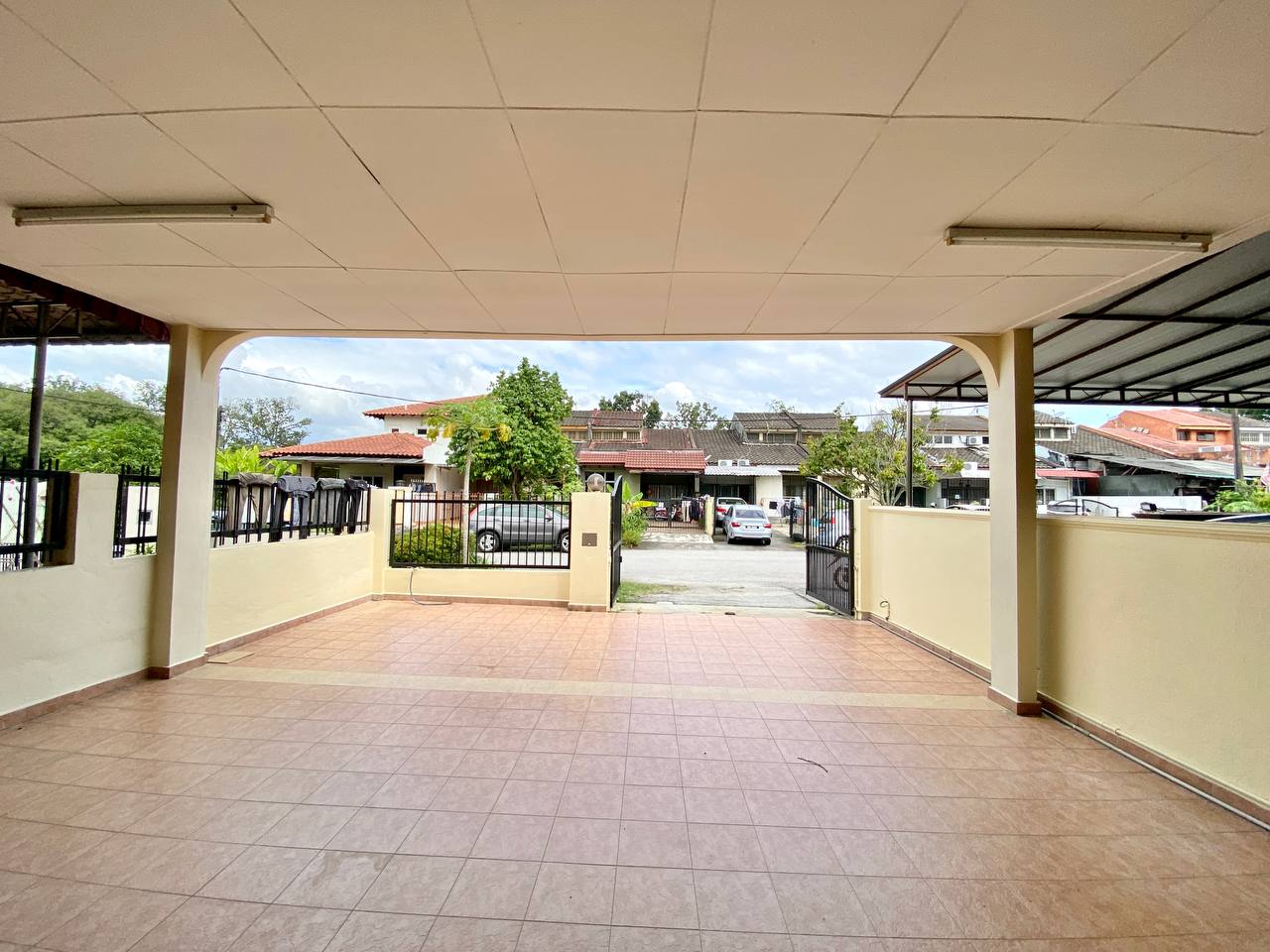 SINGLE STOREY SS5 KELANA JAYA PETALING JAYA - photo 2