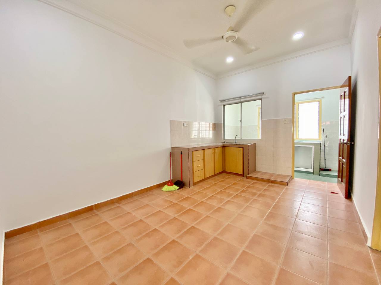 SINGLE STOREY SS5 KELANA JAYA PETALING JAYA - photo 4