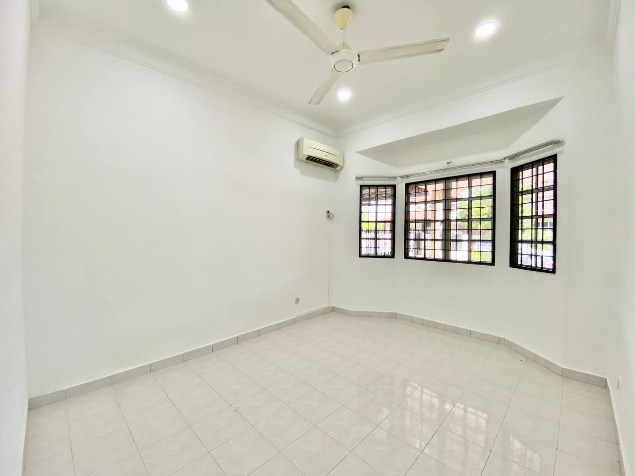 SINGLE STOREY SS5 KELANA JAYA PETALING JAYA - photo 5