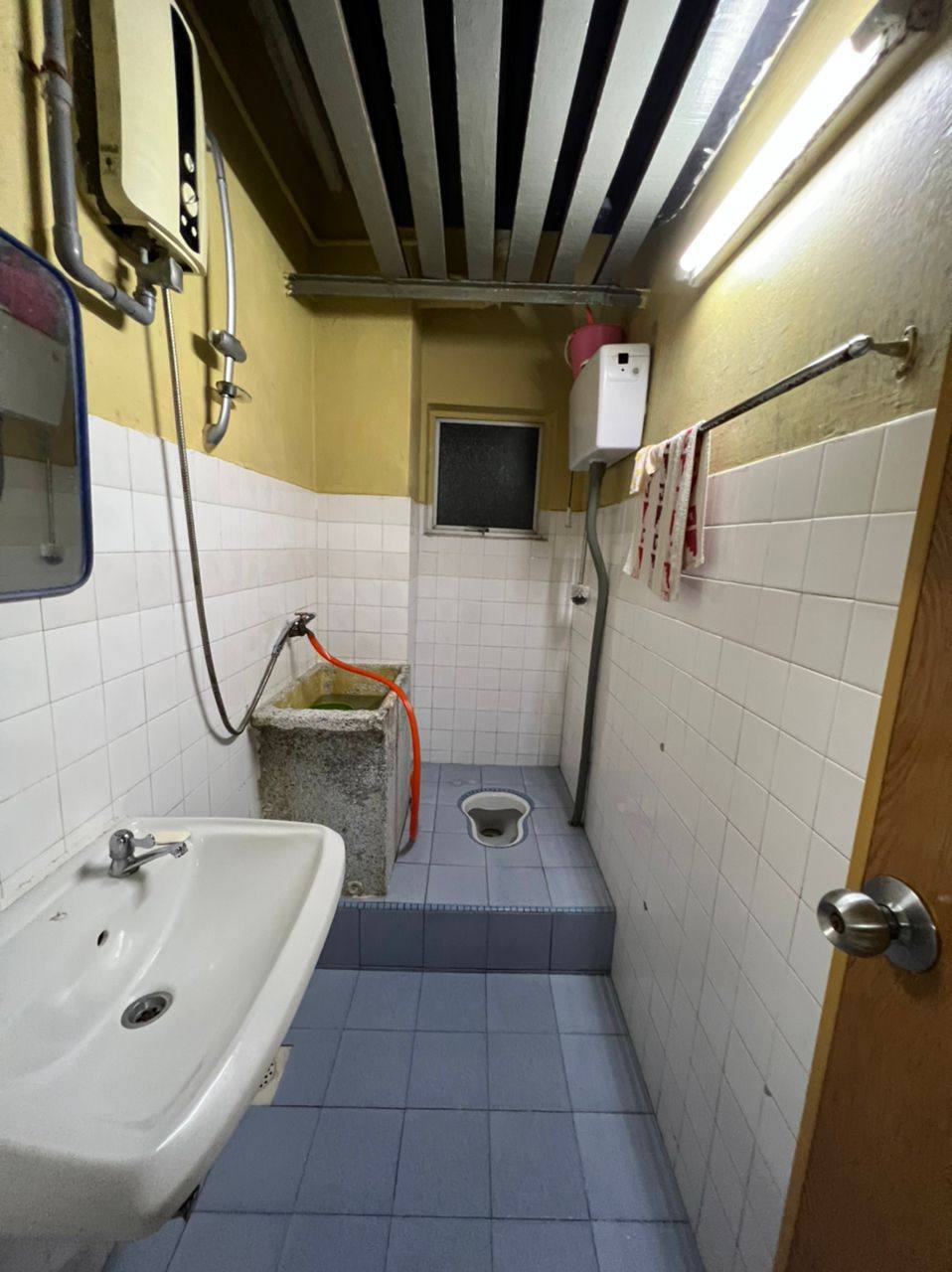 GROUND FLOOR BAYVIEW COURT TAMAN SENTOSA - photo 6