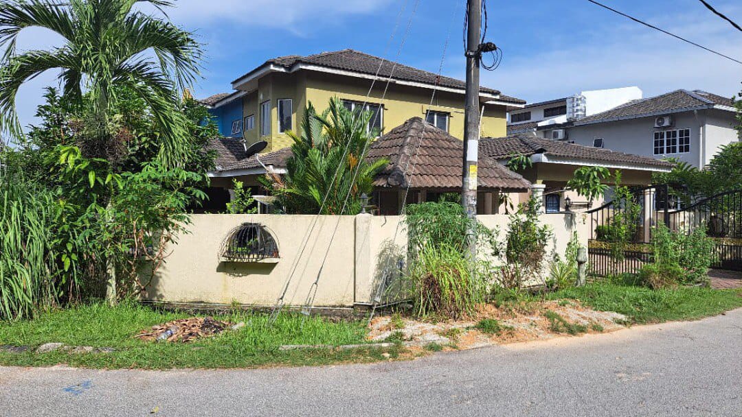 CORNER LOT DOUBLE STOREY BANDAR BARU BANGI - photo 2