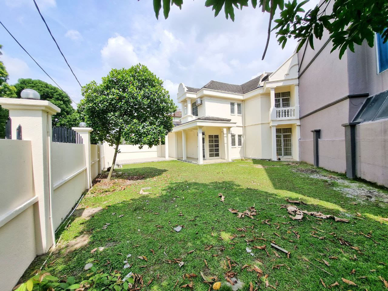CORNER LOT DOUBLE STOREY USJ 1 SUBANG JAYA - photo 3