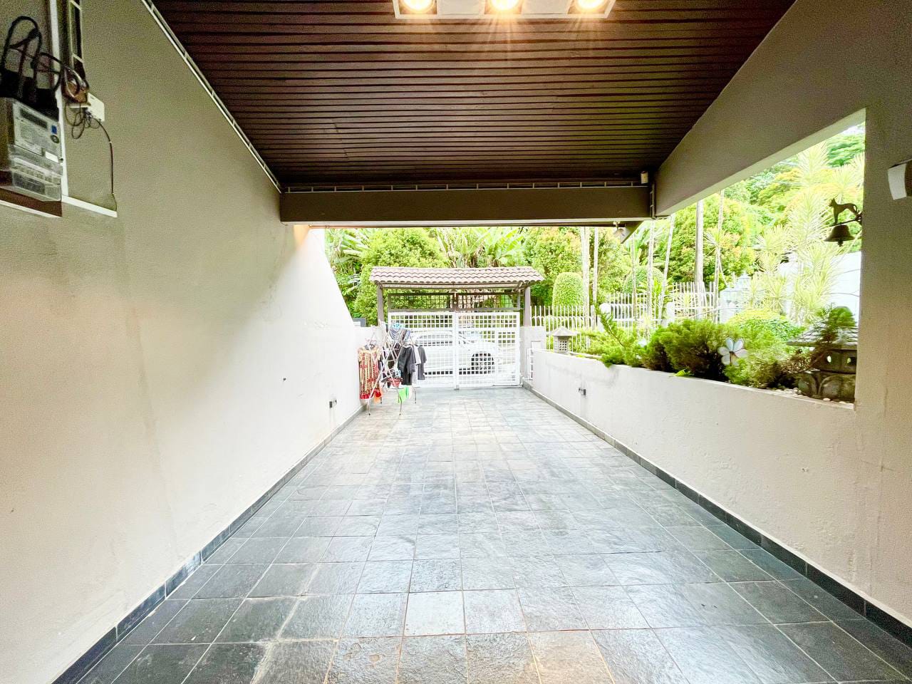 SEMI D JALAN G1 TAMAN MELAWATI KUALA LUMPUR - photo 2