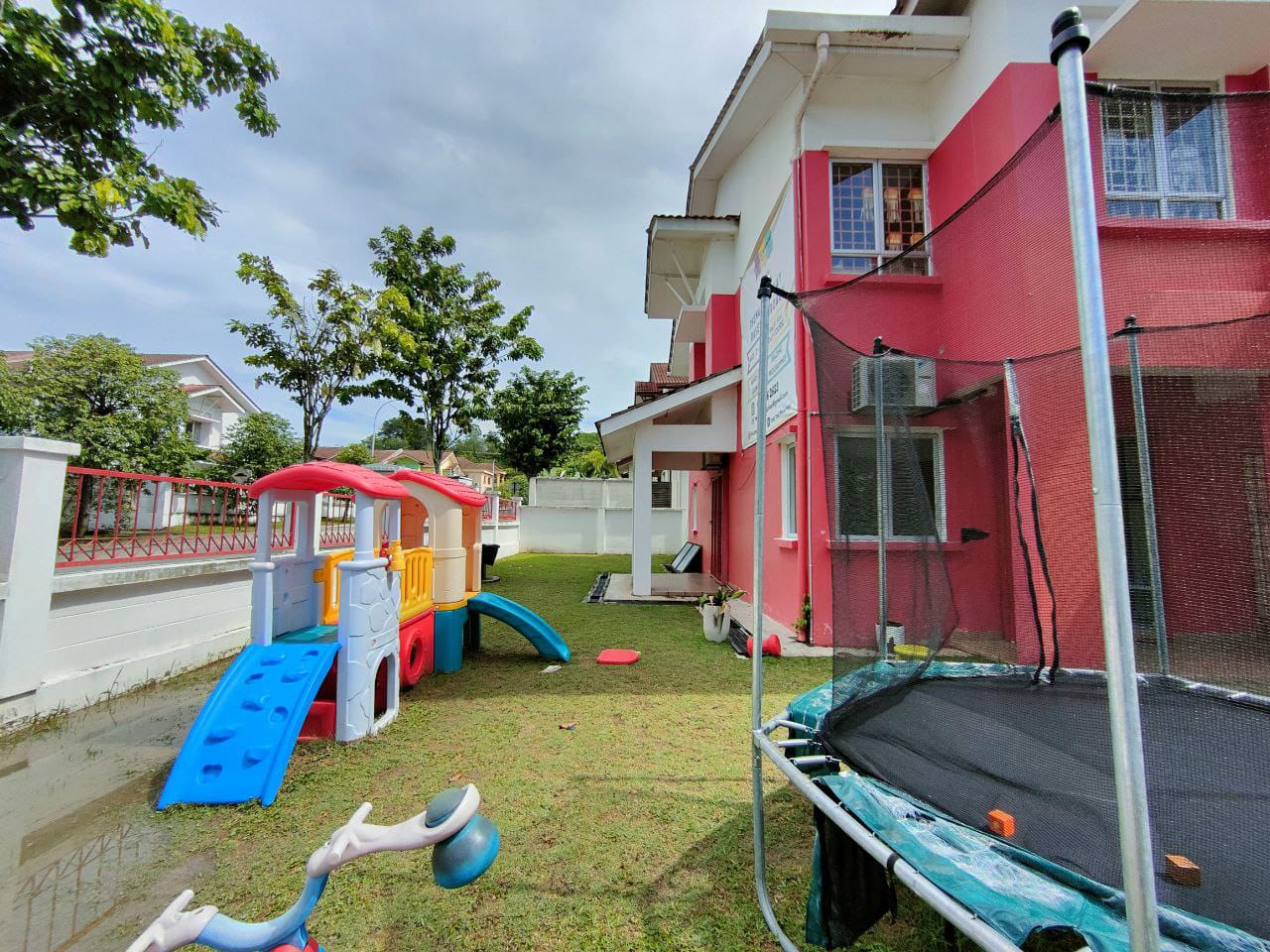 CORNER LOT DOUBLE STOREY SUNWAY KAYANGAN SHAH ALAM - photo 3