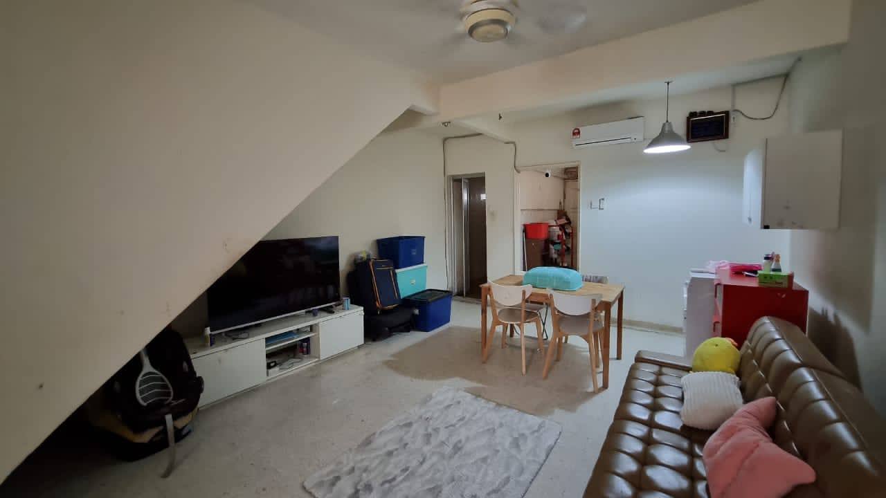 LOW COST DOUBLE STOREY TAMAN PERMATA WANGSA MAJU - photo 2