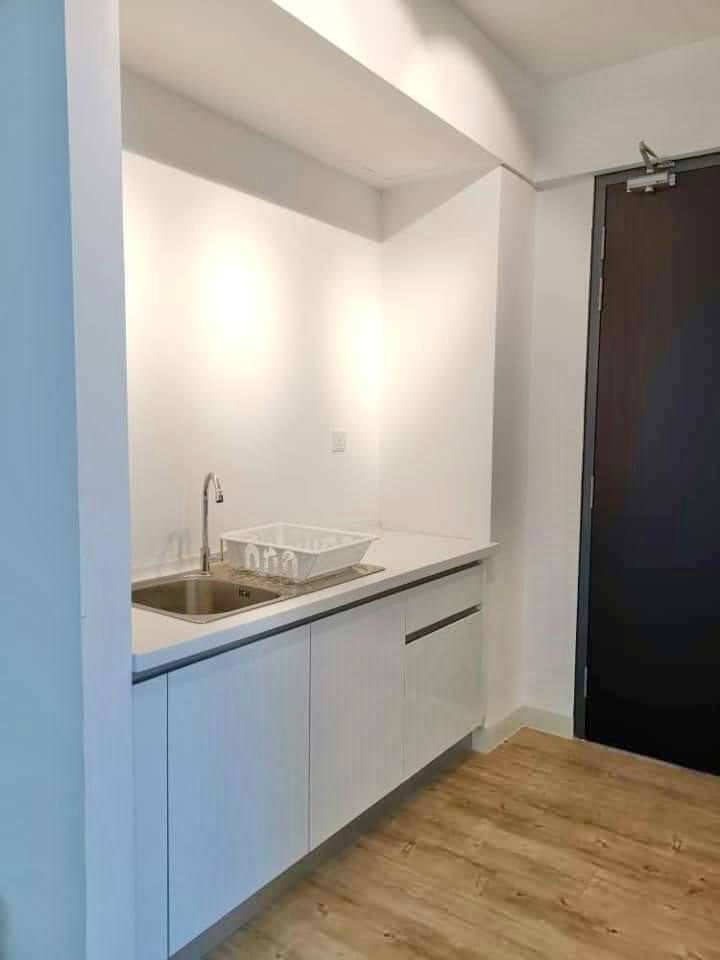 FULLY FURNISHED ECLIPSE RESIDENCE PANGAEA CYBER - photo 5