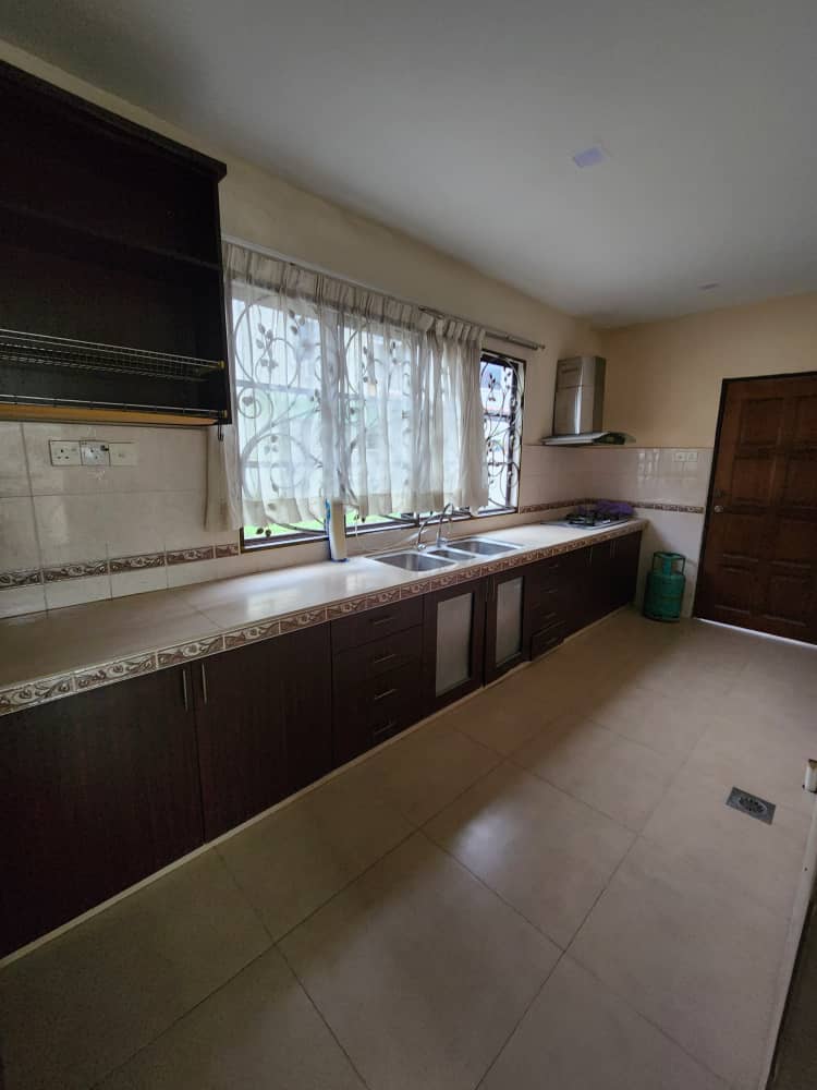 DOUBLE STOREY BANDAR KINRARA 6 PUCHONG - photo 4