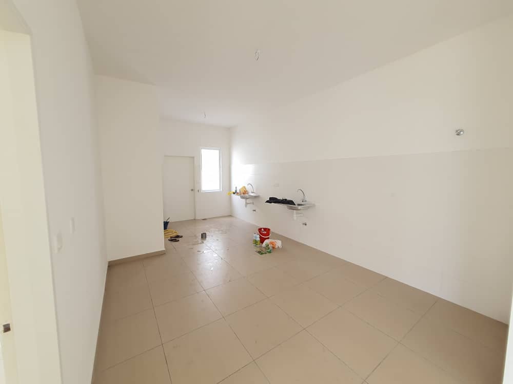 CORNER LOT DOUBLE STOREY BANDAR SRI SENDAYAN - photo 5