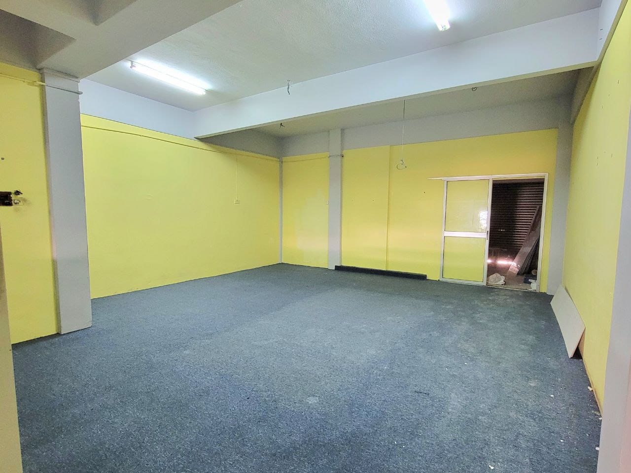 GROUND FLOOR TRIPLE STOREY SHOP OFFICE KUCHAI LAMA - photo 5