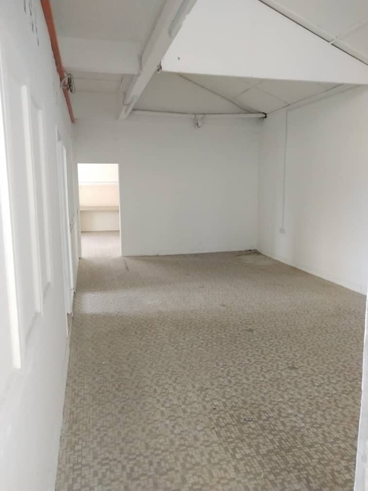 GROUND FLOOR SHOP LOT KELANA JAYA - photo 5