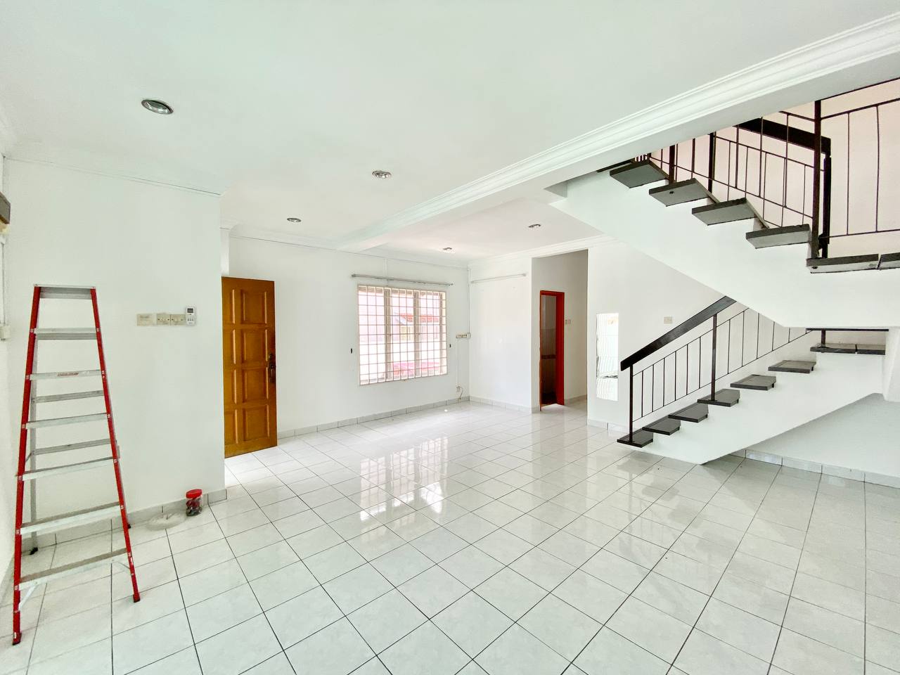 END LOT DOUBLE STOREY BK5 BANDAR KINRARA - photo 3