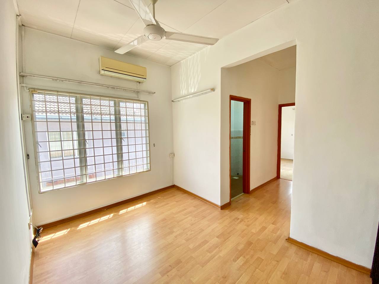 END LOT DOUBLE STOREY BK5 BANDAR KINRARA - photo 7