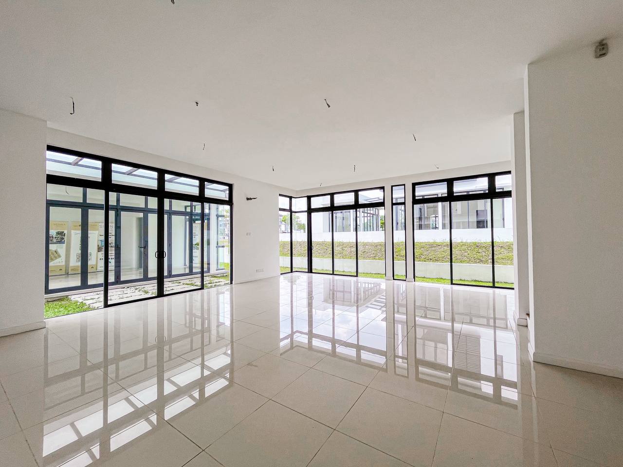 SEMI D TRIPLE STOREY SENNA RESIDENCE PRESINT 12 - photo 6