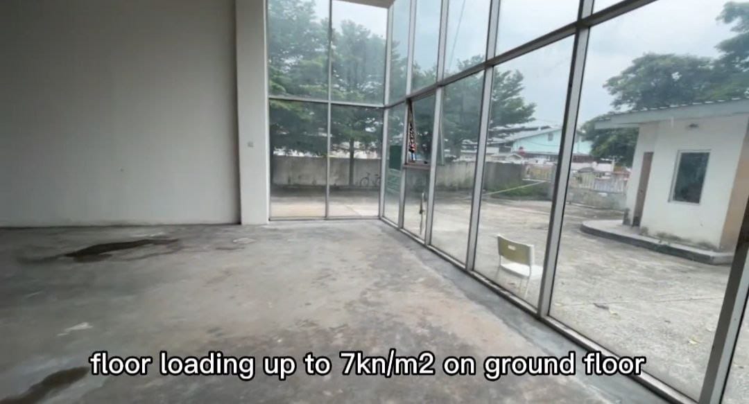 FACTORY SEMI D TRIPLE STOREY END LOT USJ 19 SUBANG - photo 5