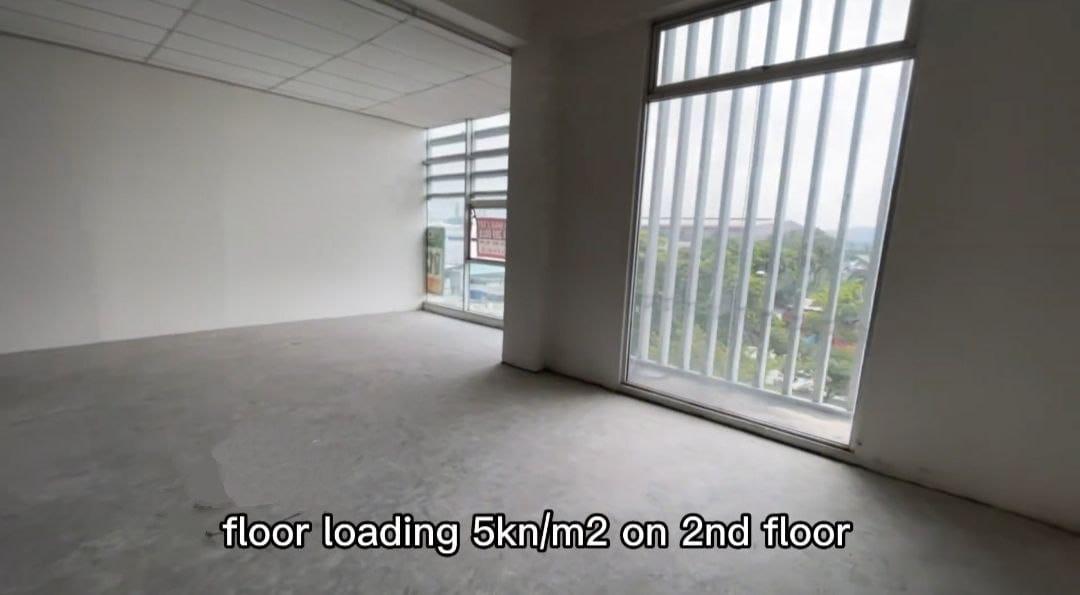 FACTORY SEMI D TRIPLE STOREY END LOT USJ 19 SUBANG - photo 12