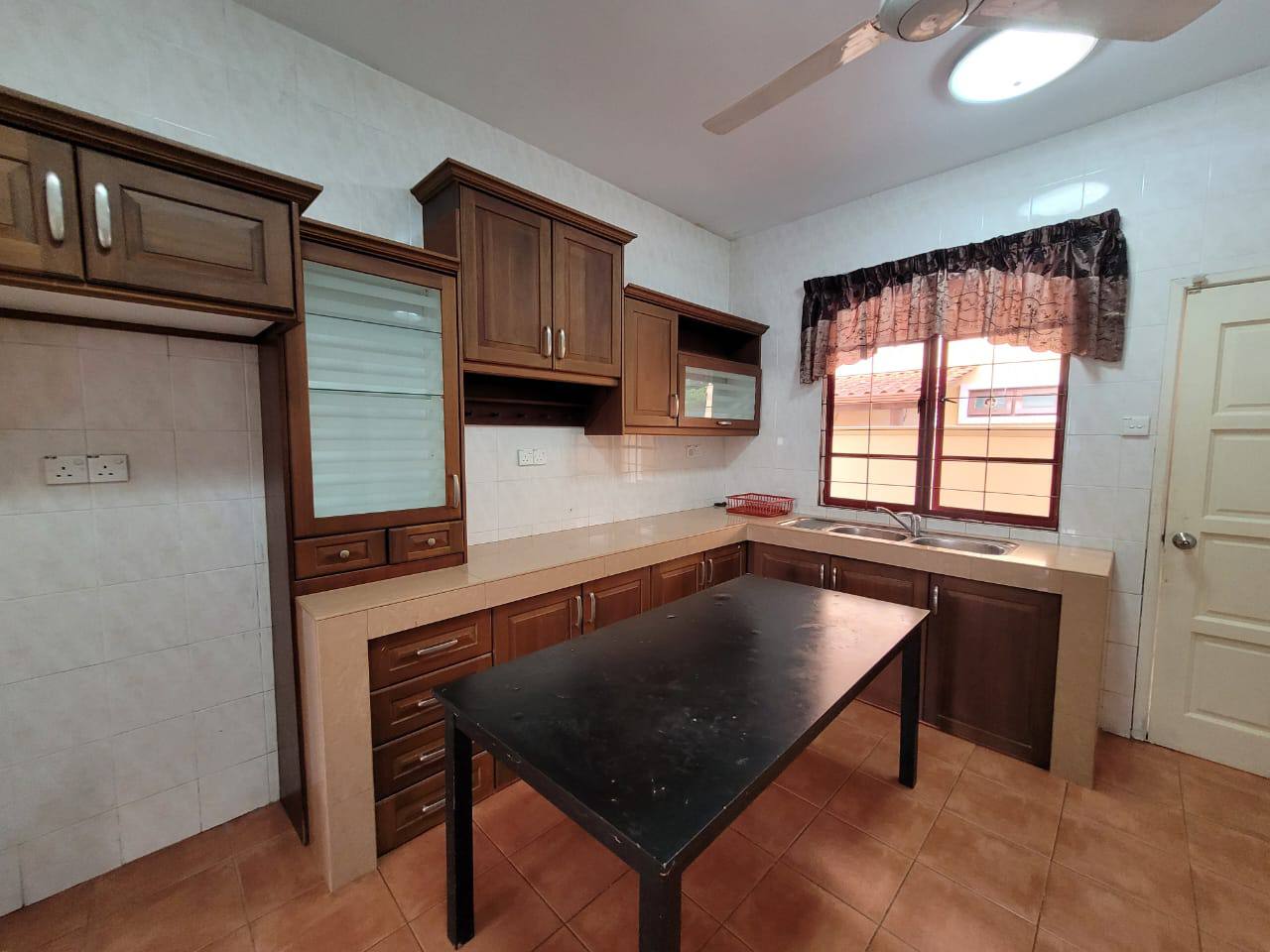 BUNGALOW WITH POOL TAMAN AMPANG UTAMA - photo 9