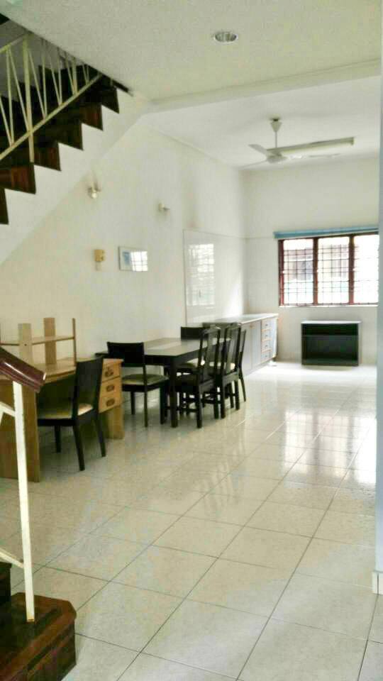 RENOVATED DOUBLE STOREY TAMAN PUCHONG PRIMA - photo 2