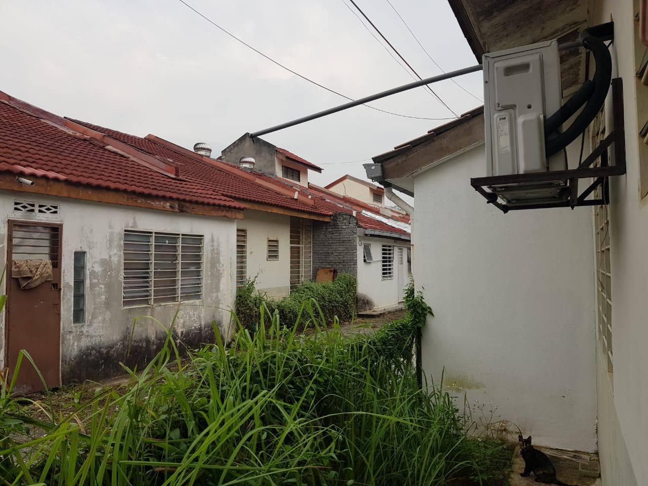 FACING OPEN SINGLE STOREY TAMAN PINGGIRAN CYBER - photo 9