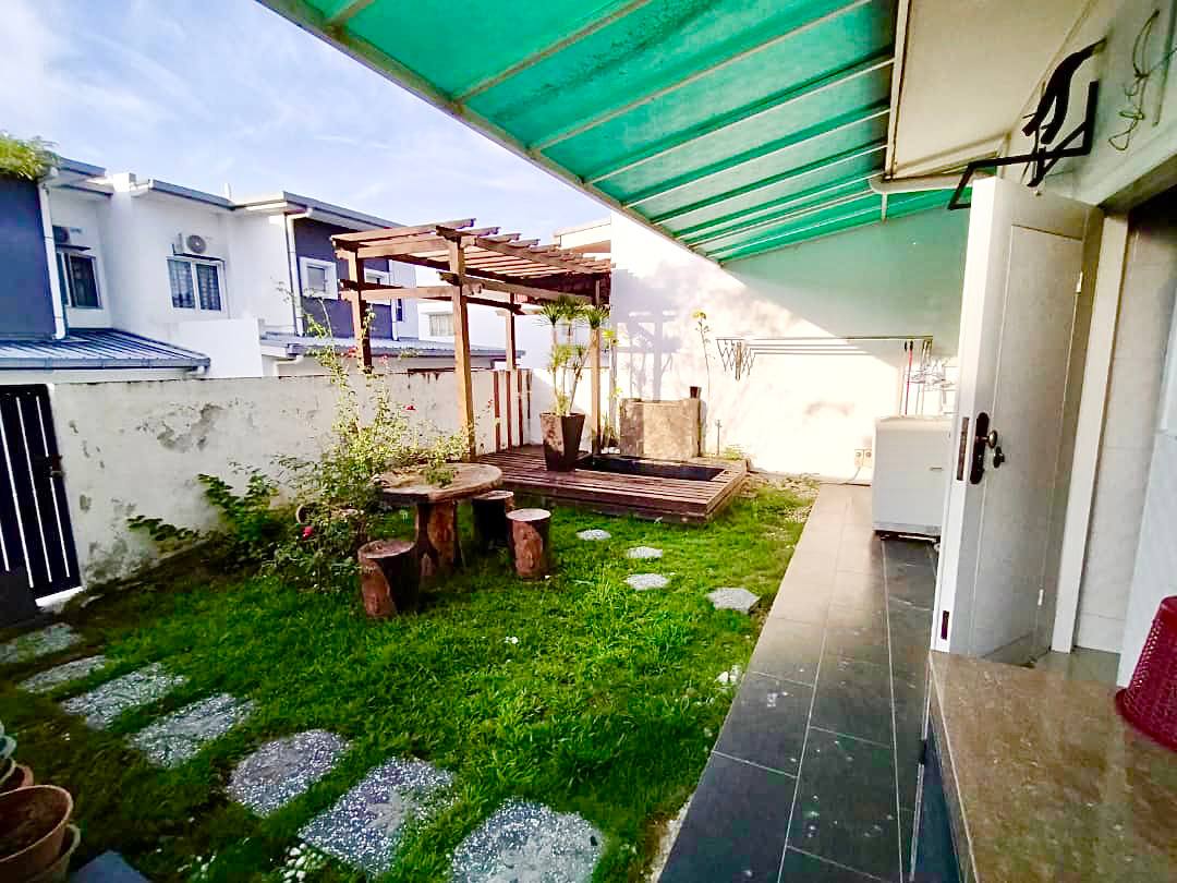 NICE RENPOVATED DOUBLE STOREY CAHAYA SPK U19 - photo 6