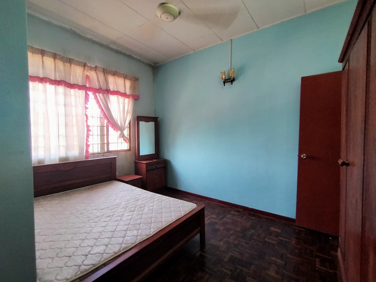 NICE UNIT DOUBLE STOREY TAMAN LESTARI PUTRA EQUINE - photo 5