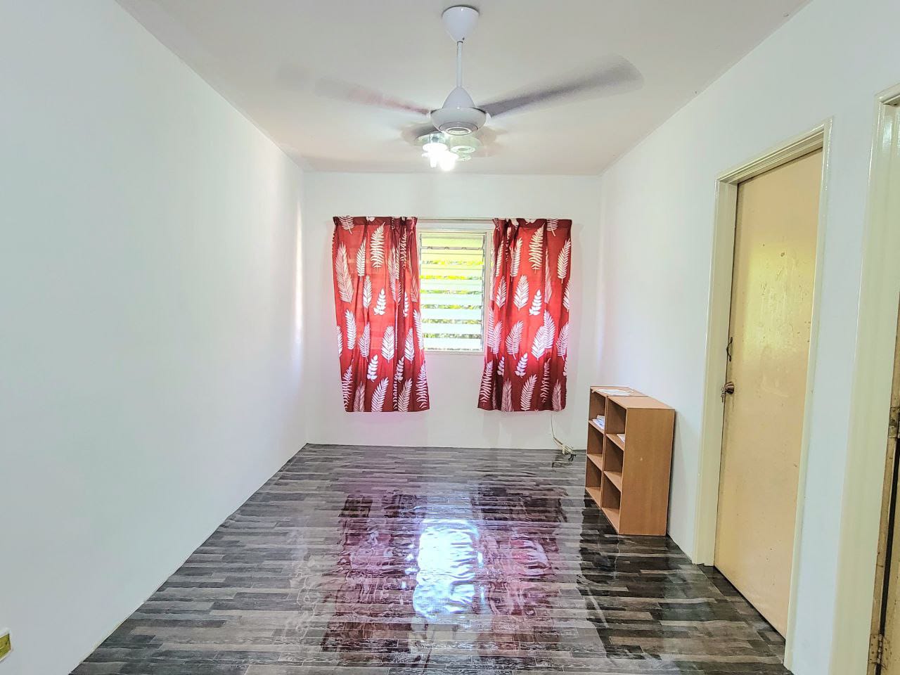 LEVEL 1ST PANGSAPURI BANDAR BUKIT PUCHONG - photo 2