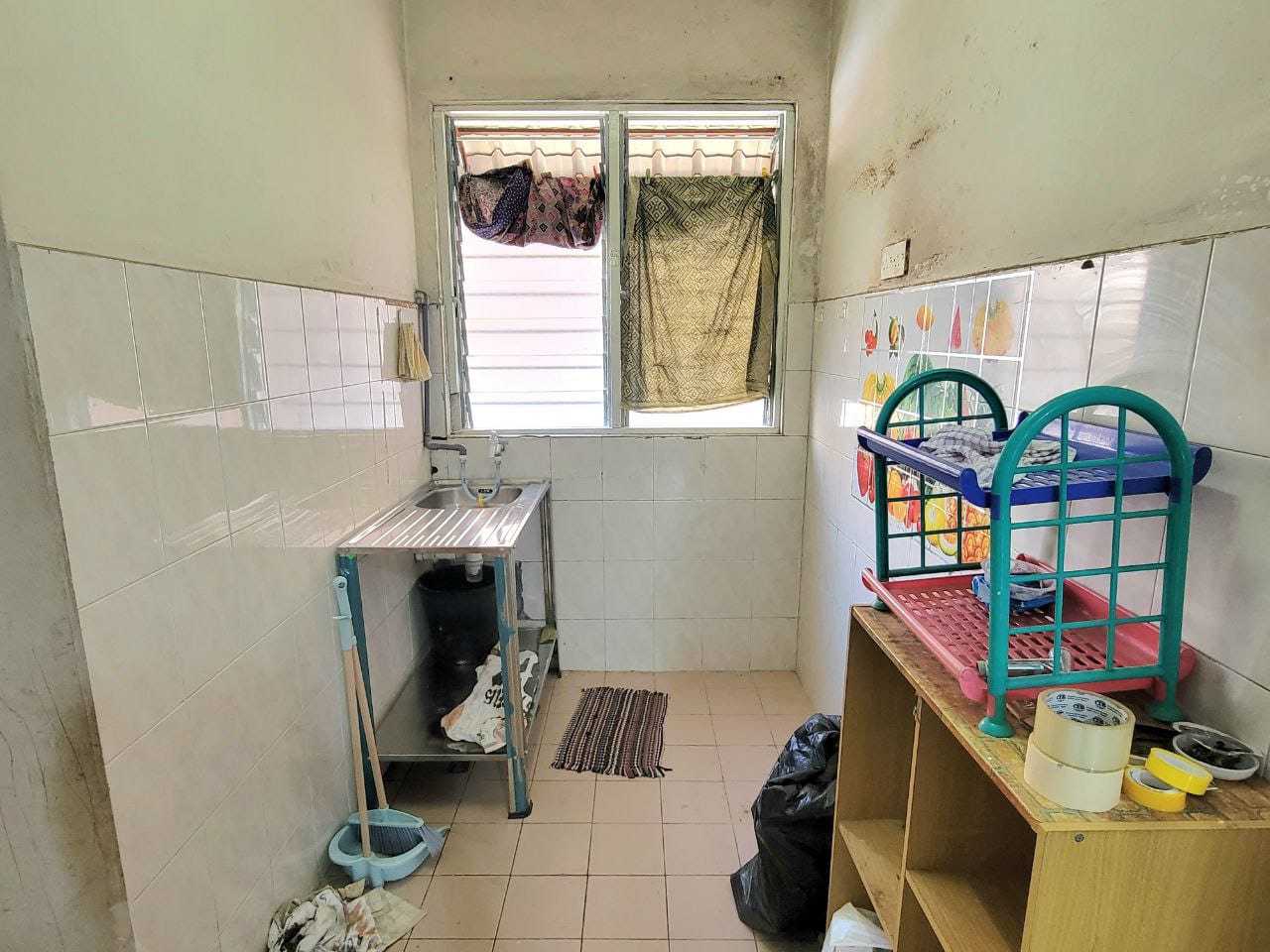 LEVEL 1ST PANGSAPURI BANDAR BUKIT PUCHONG - photo 5