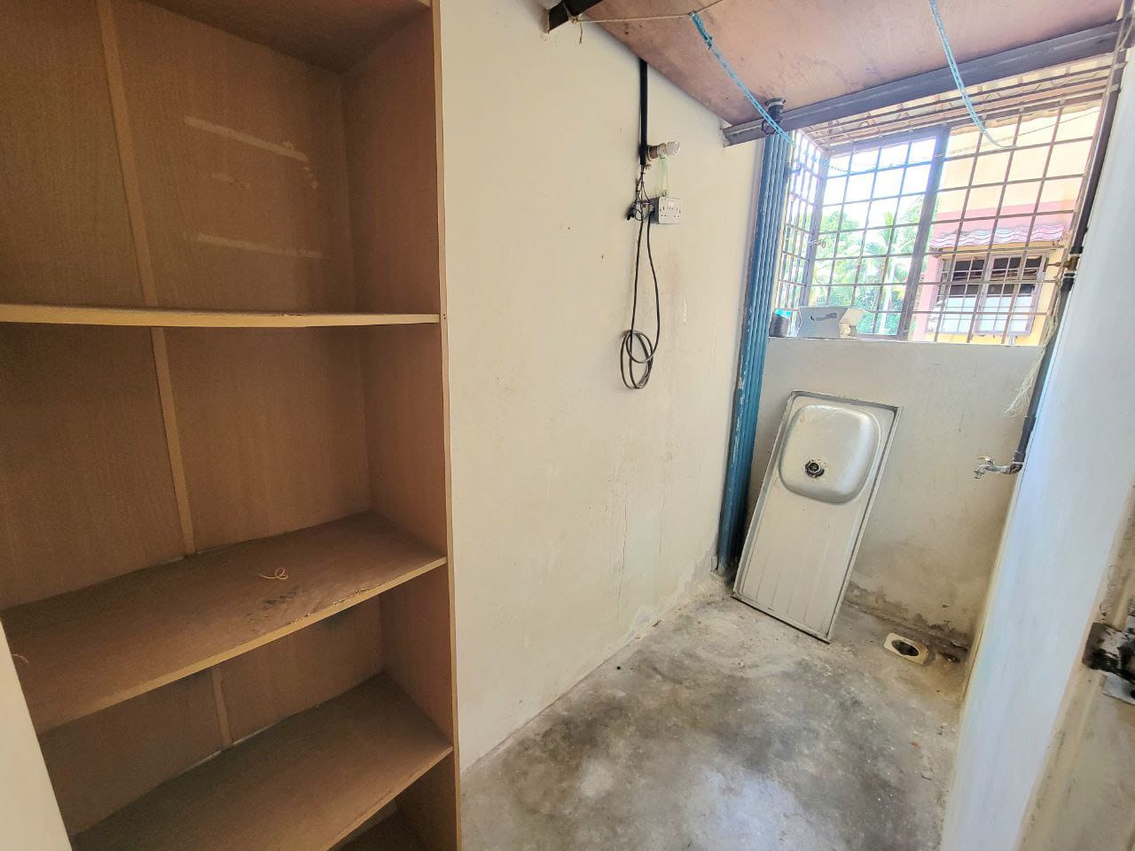 LEVEL 1ST PANGSAPURI BANDAR BUKIT PUCHONG - photo 6