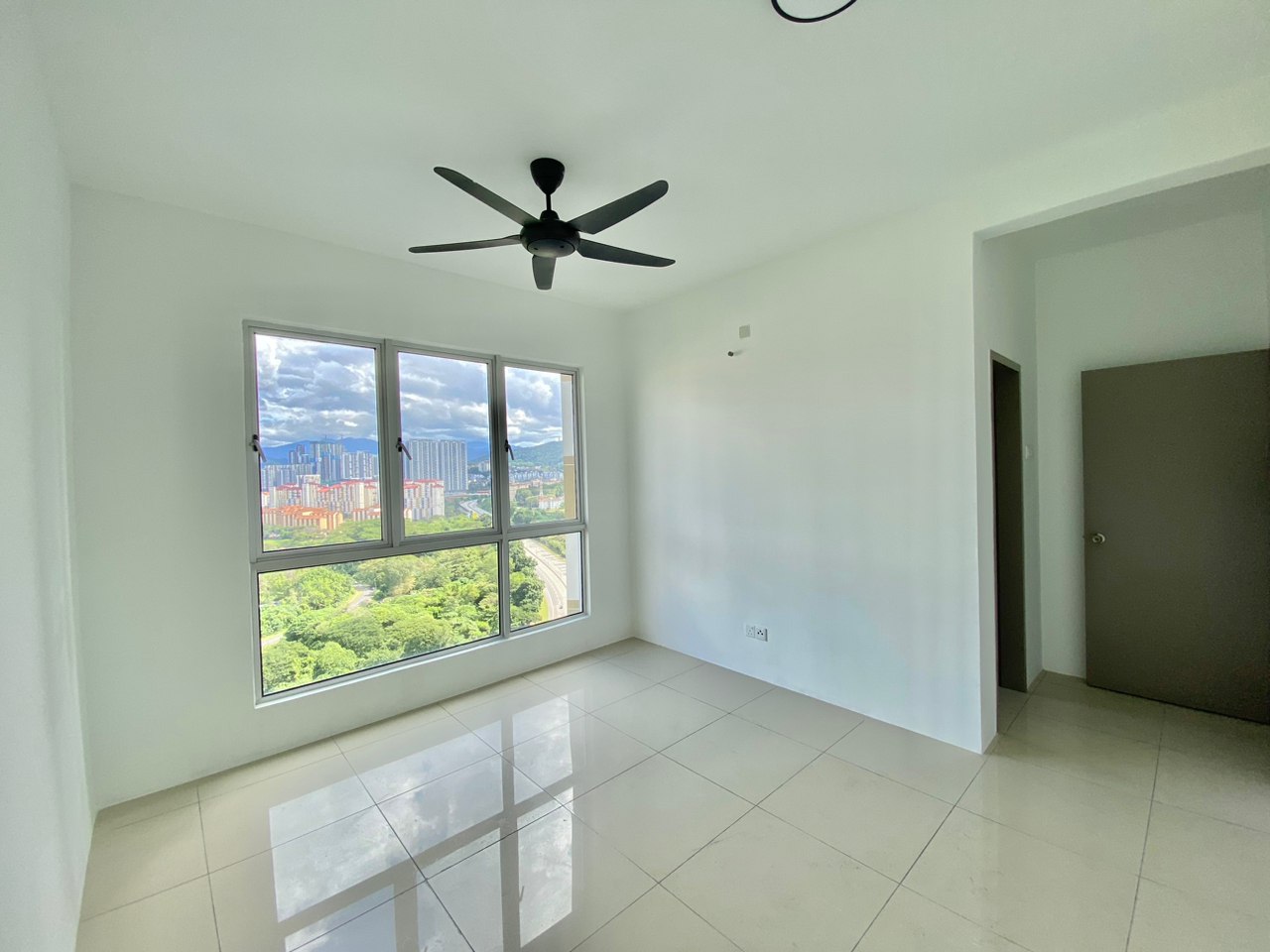 NICE UNIT PLATINUM SPLENDOR RESIDENSI - photo 6