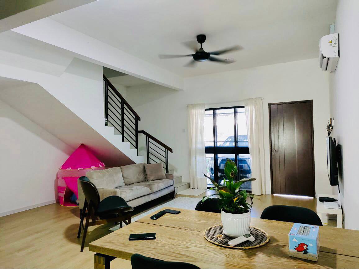 NICE RENOVATED DOUBLE STOREY TAMAN DESIRAN BAYU - photo 6