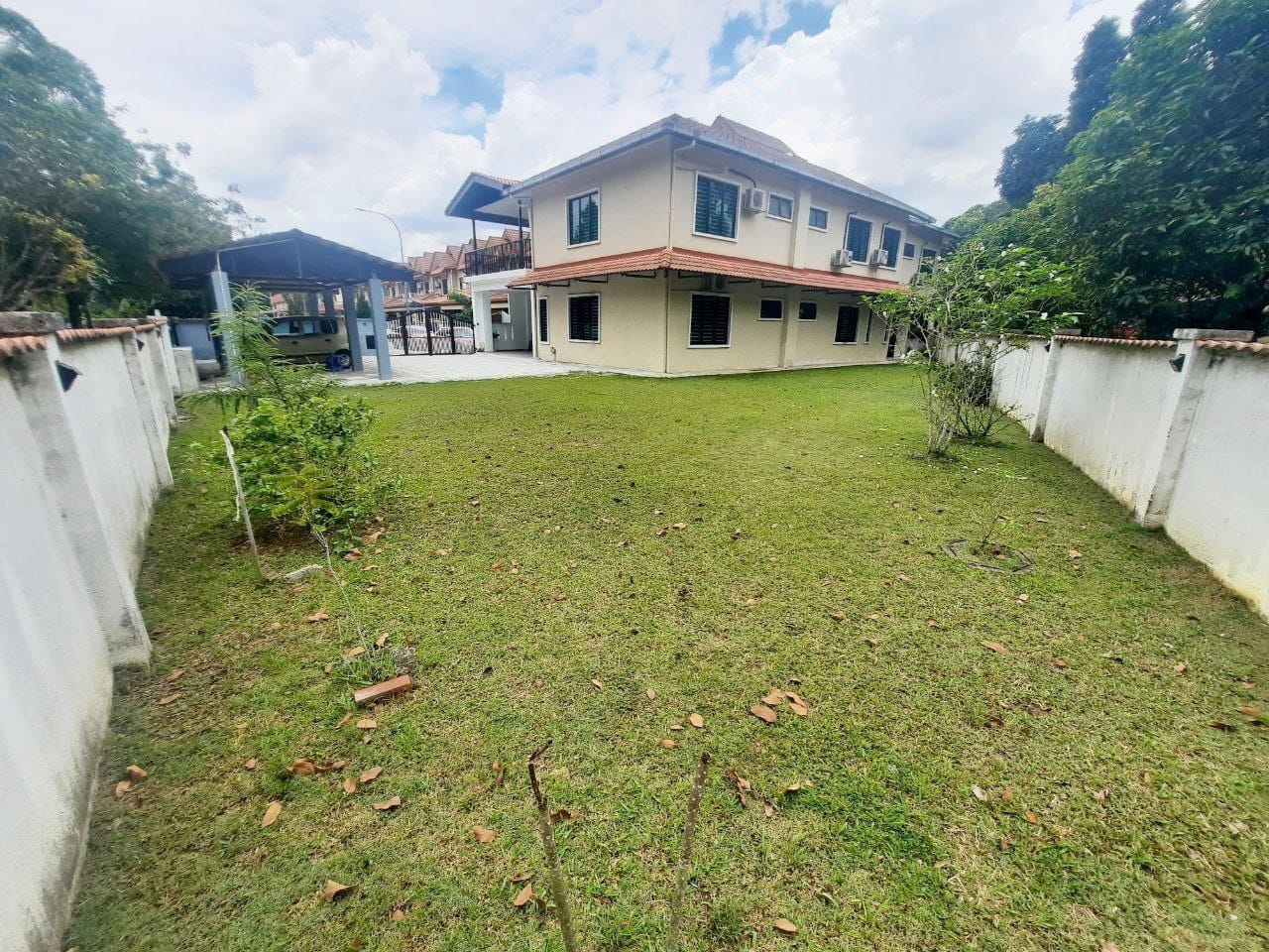 CORNER LOT DOUBLE STOREY BANDAR NUSA RHU SHAH ALAM - photo 2