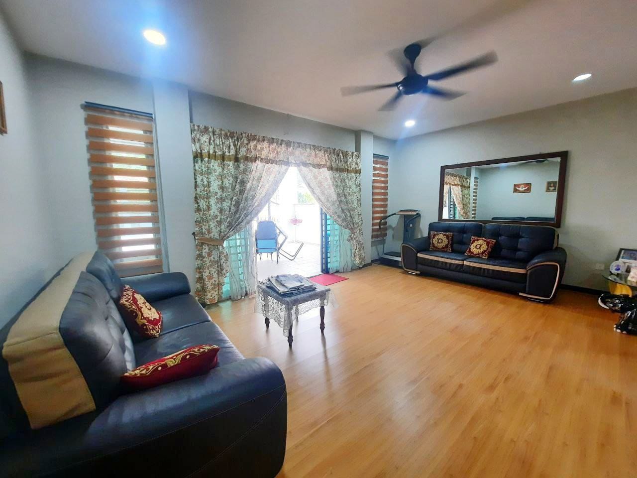 CORNER LOT DOUBLE STOREY BANDAR NUSA RHU SHAH ALAM - photo 4