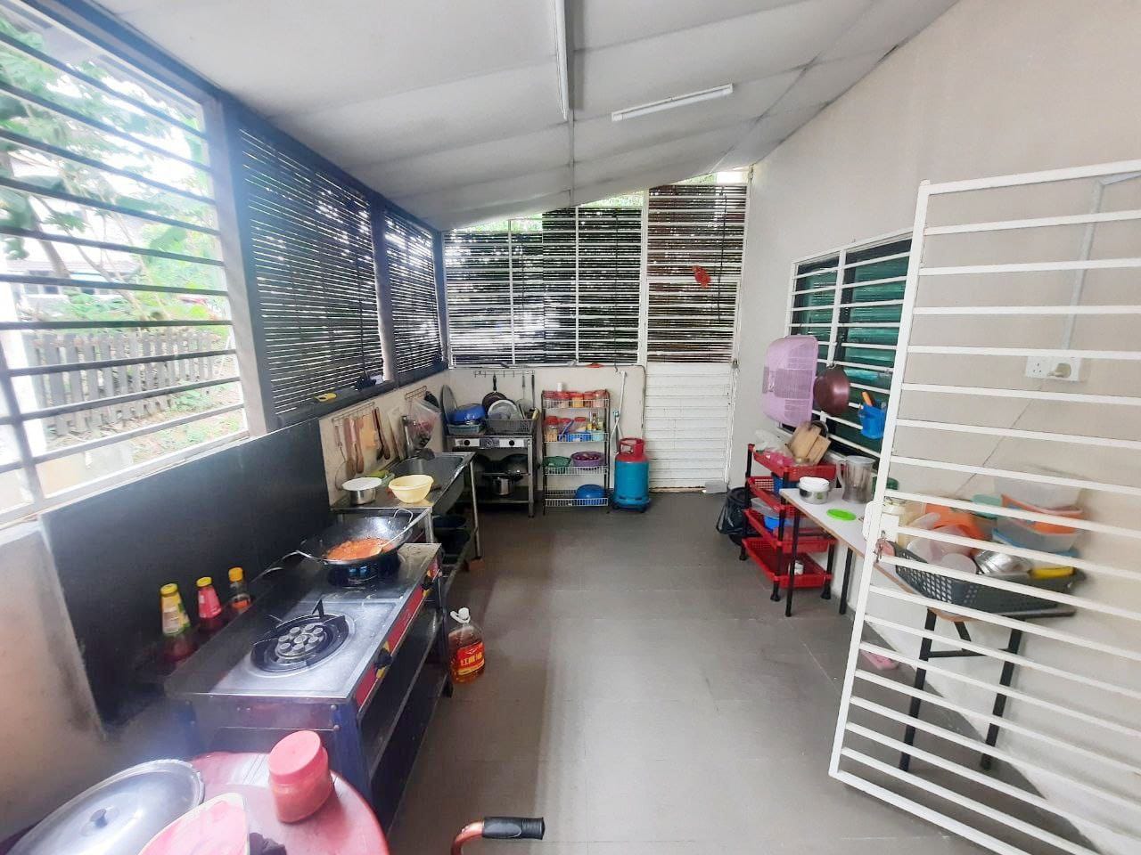 CORNER LOT DOUBLE STOREY BANDAR NUSA RHU SHAH ALAM - photo 8