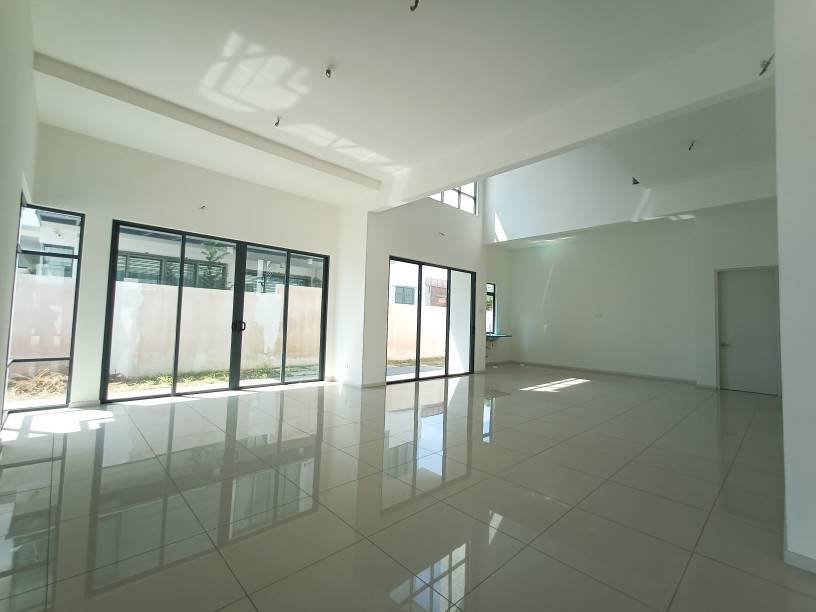Bungalow 3 Storey at Lambaian Residencence Bangi - photo 3
