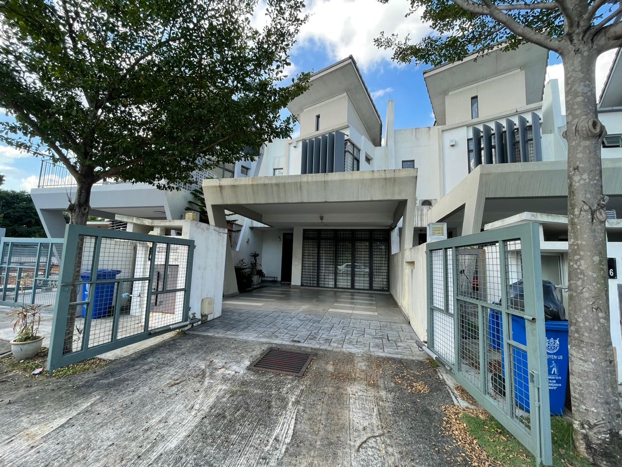 Double Storey Laman Glenmarie Seksyen U1 Shah Alam