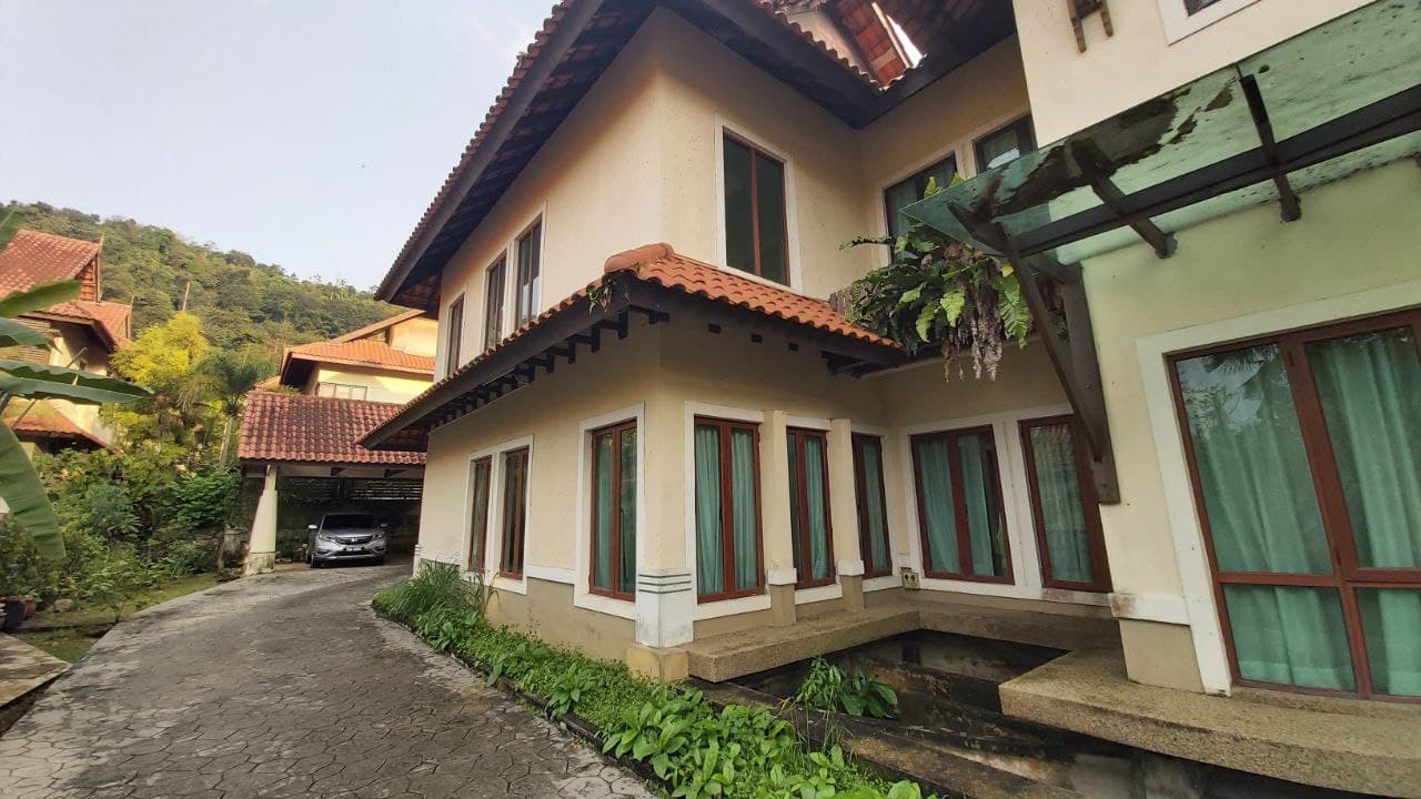 Sungai Penchala Freehold Bungalow - photo 8