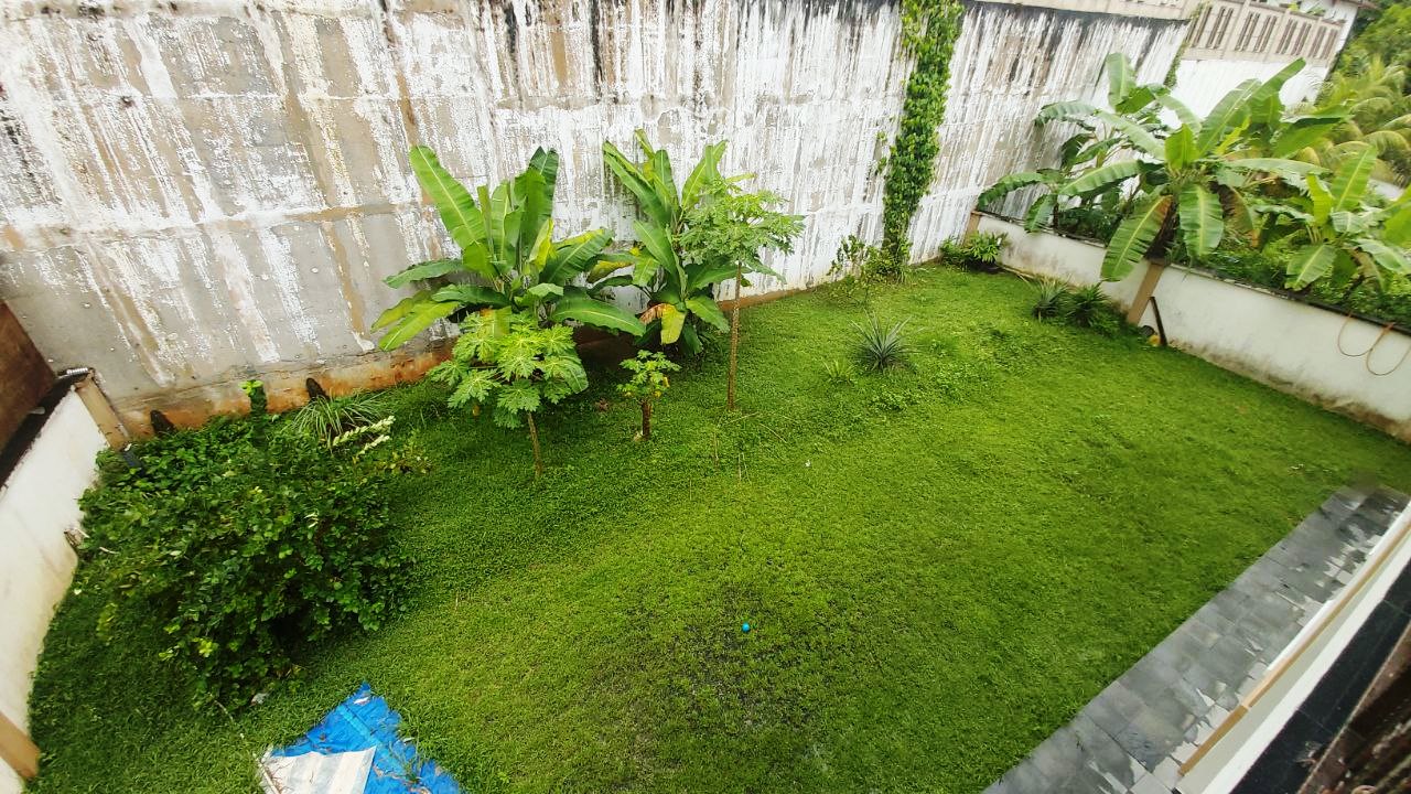 Kemensah Heights Freehold Spacious Bungalow - photo 5