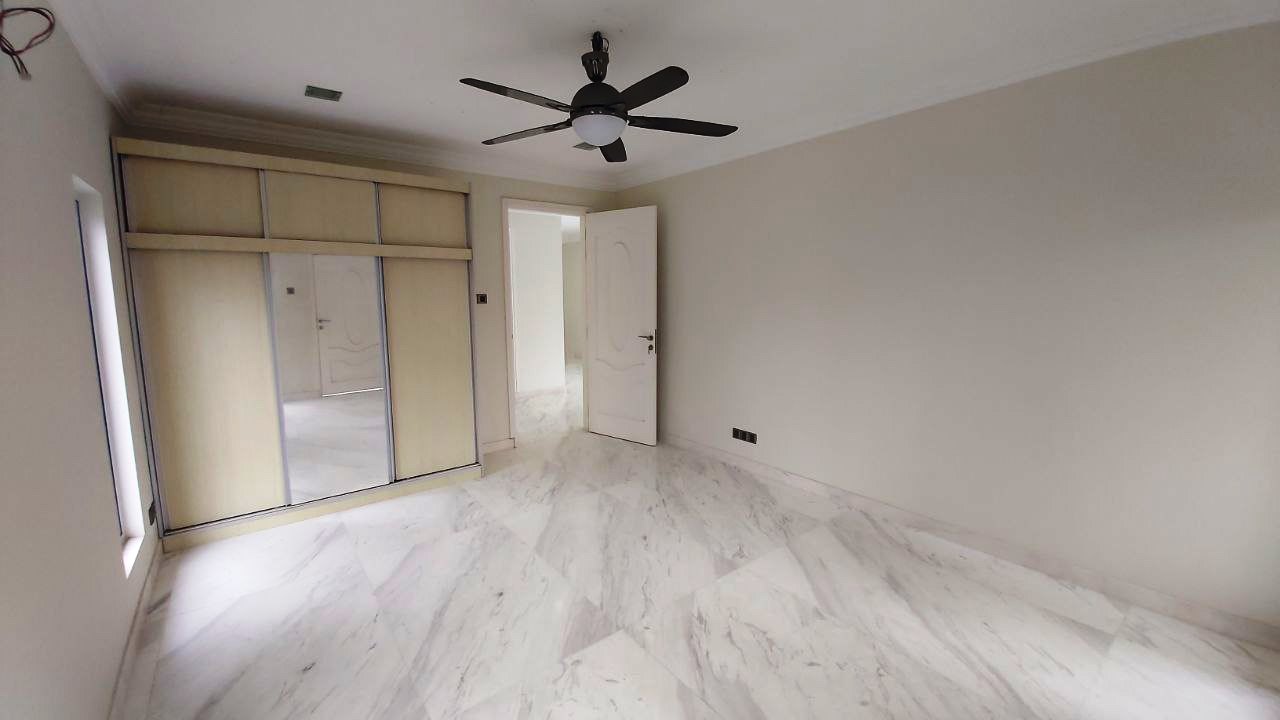 Kemensah Heights Freehold Spacious Bungalow - photo 8