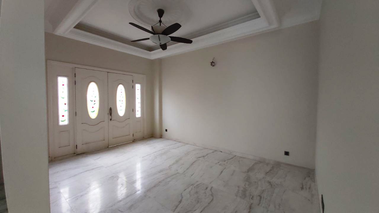 Kemensah Heights Freehold Spacious Bungalow - photo 12