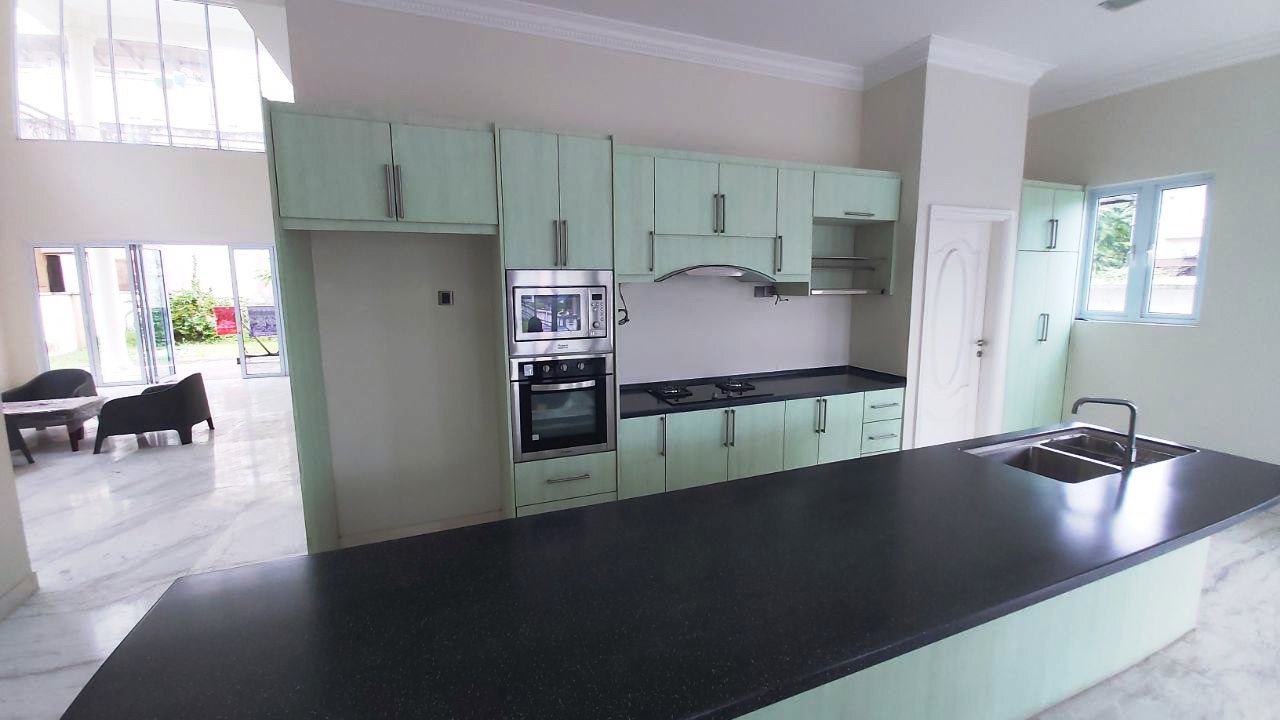 Kemensah Heights Freehold Spacious Bungalow - photo 13