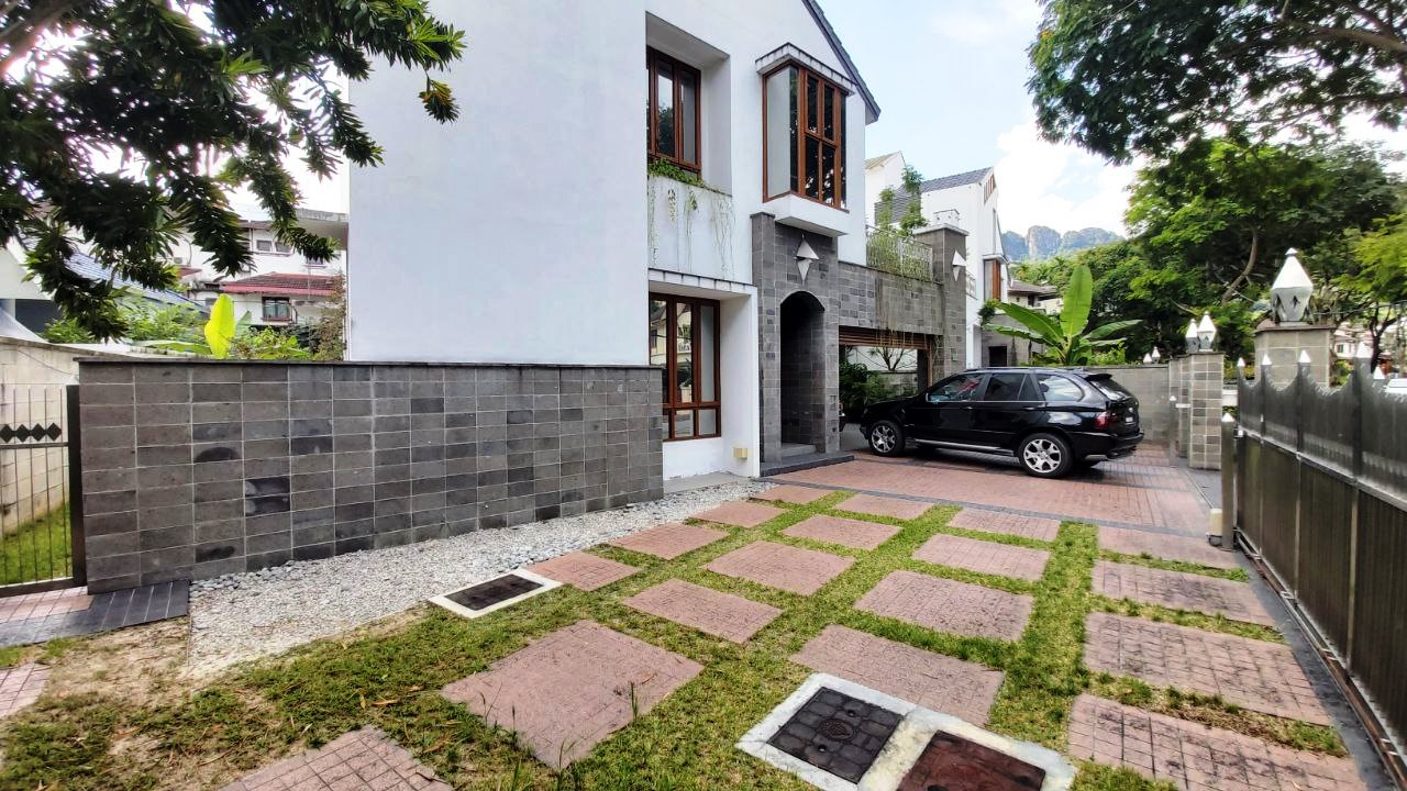 Mediterranean Bungalow Kemensah Heights Ulu Klang - photo 2