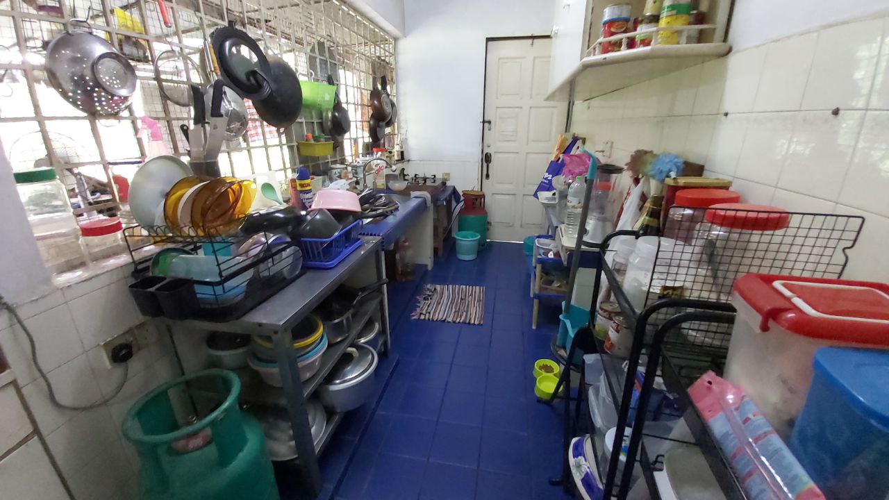 Bungalow Taman Pelangi Sentul - photo 12