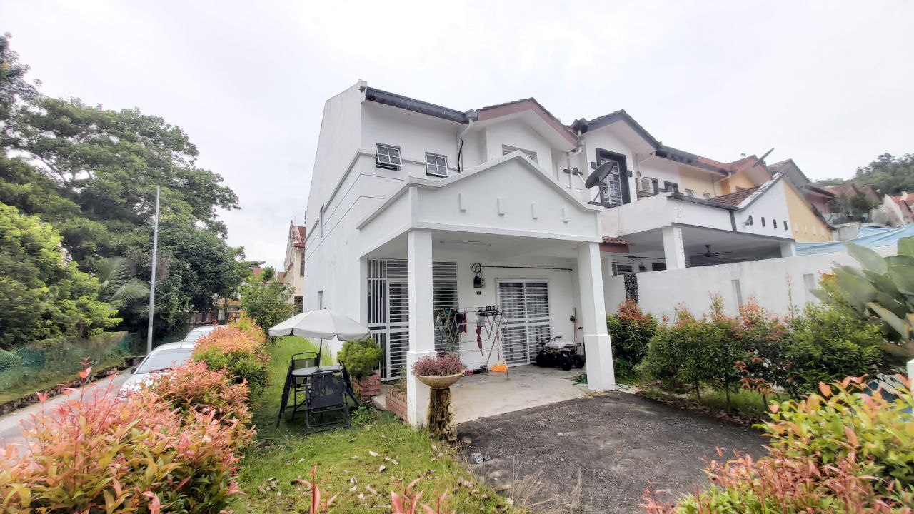 Taman Ukay Bistari Teres 2 Tingkat Corner - photo 5