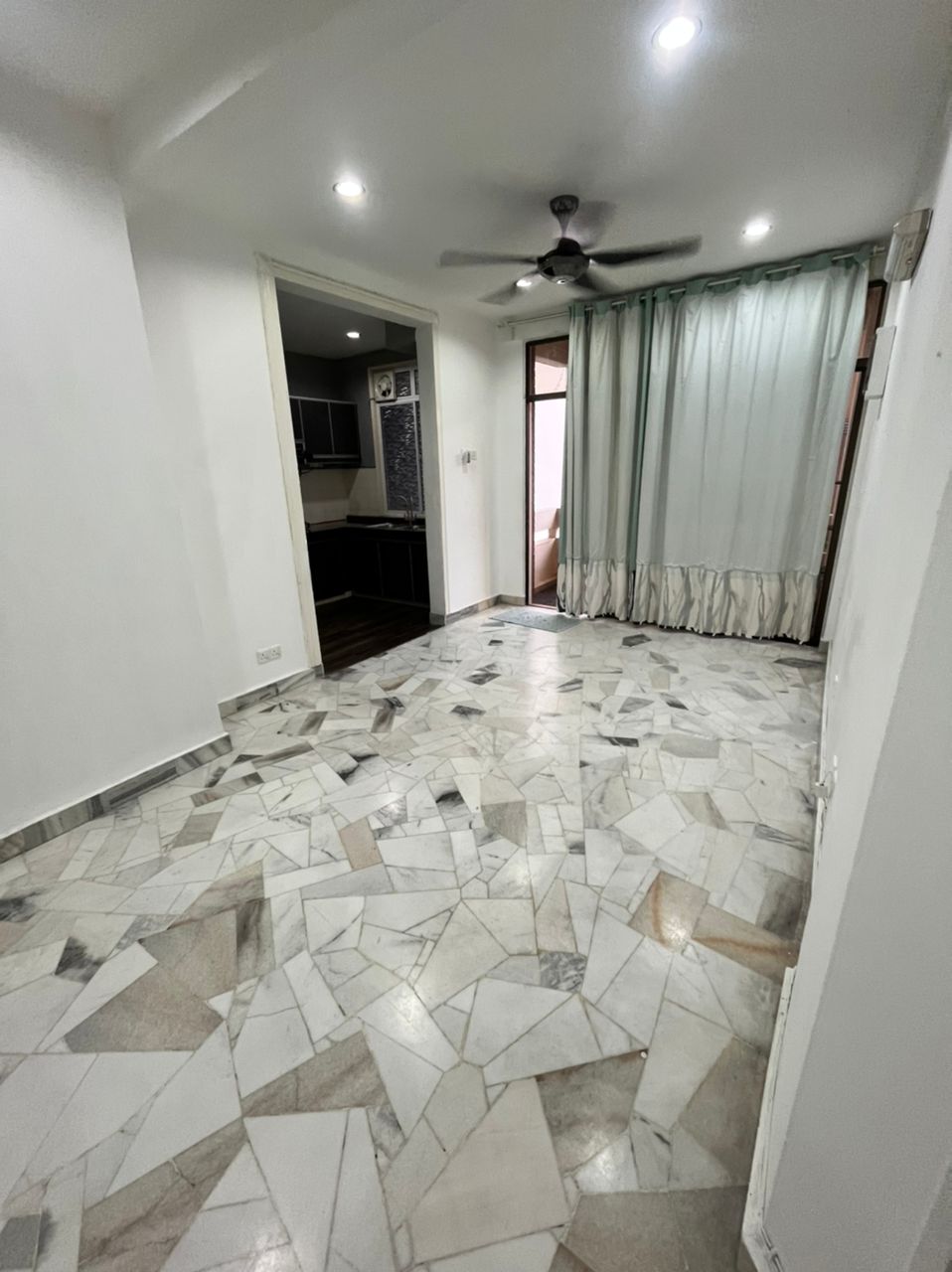 Pangsa Murni Wangsa Maju Seksyen 6 - photo 3