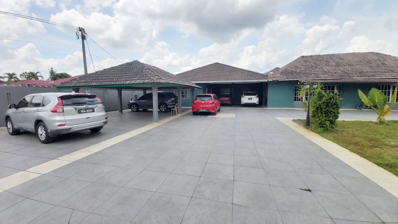 Kampung Jawa Klang Near Taman Sri Andalas Bungalow - photo 3