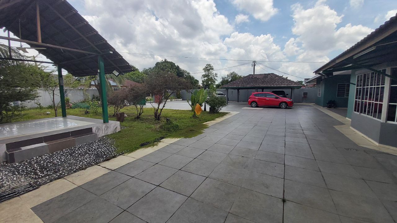 Kampung Jawa Klang Near Taman Sri Andalas Bungalow - photo 5